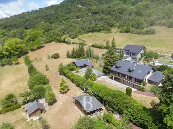 Vente maison 11 pièces Chambéry 73