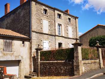 Vente maison 7 pièces Chambretaud 85