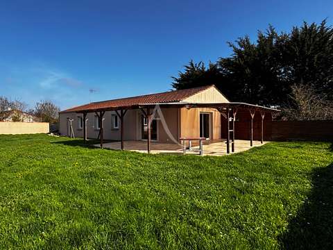 Vente maison 6 pièces Champagné-les-Marais 85