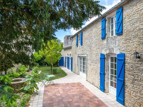 Vente maison 7 pièces Champagné-les-Marais 85