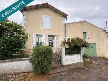 Vente maison 4 pièces Champdeniers-Saint-Denis 79