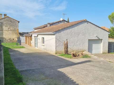 Vente maison 8 pièces Champniers 16