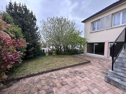 Vente maison 7 pièces Changé 53