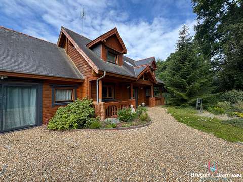 Vente maison 7 pièces Changé 53