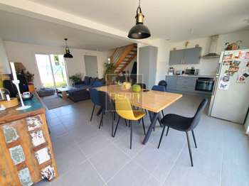 Vente maison 6 pièces Changé 53