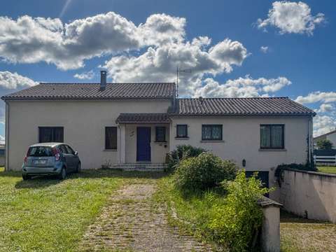 Vente maison 9 pièces Chaniers 17