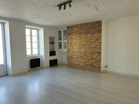 Vente maison 3 pièces Chantonnay 85