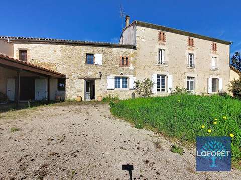 Vente maison 12 pièces Chantonnay 85