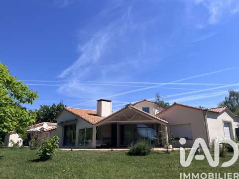 Vente maison 7 pièces Chantonnay 85