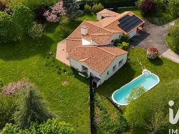 Vente maison 7 pièces Chantonnay 85