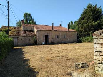 Vente maison 8 pièces Chantonnay 85