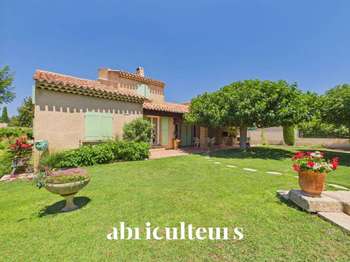 Vente Maison 5 chambresCharleval