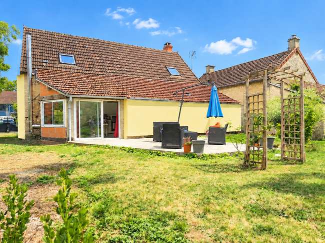 Maison 6 pièces 102 m² · à Charly · 102 m² · 154 900 €