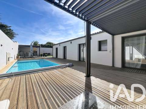 Vente maison 6 pièces Charron 17