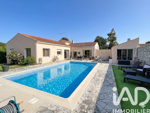 Vente maison 6 pièces Charron 17
