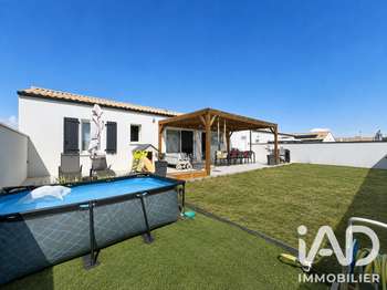Vente maison 4 pièces Charron 17