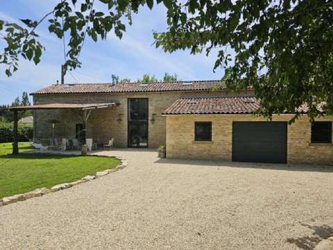 Vente maison 5 pièces Charroux 86