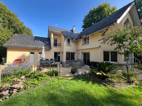 Vente maison 8 pièces Chartres-de-Bretagne 35