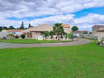 Vente maison 9 pièces Chasnais 85