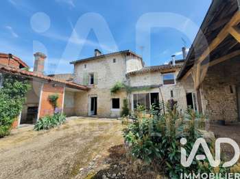 Vente maison 7 pièces Chasseneuil-sur-Bonnieure 16