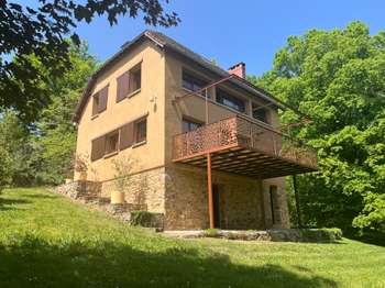 Vente maison 6 pièces Château-Chervix 87