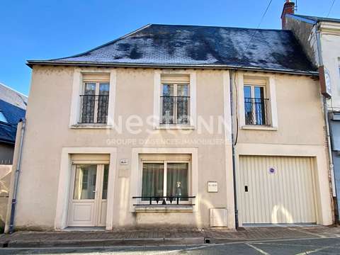 Vente maison 8 pièces Chateau-du-Loir 72