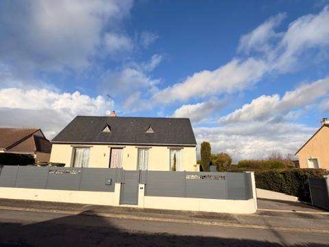 Vente maison 8 pièces Château-Gontier 53