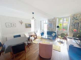 Vente maison 8 pièces Vente maison 8 pièces
