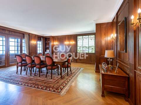 Vente maison 11 pièces Château-Gontier-sur-Mayenne 53