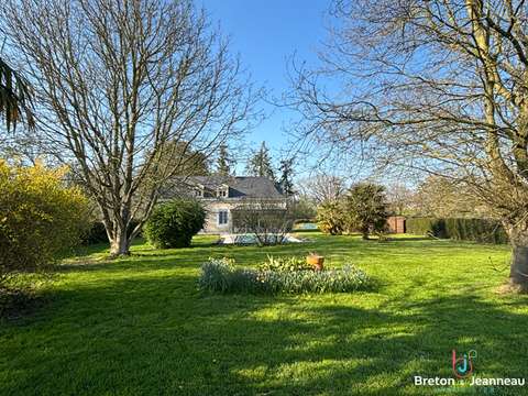 Vente maison 4 pièces Château-Gontier-sur-Mayenne 53
