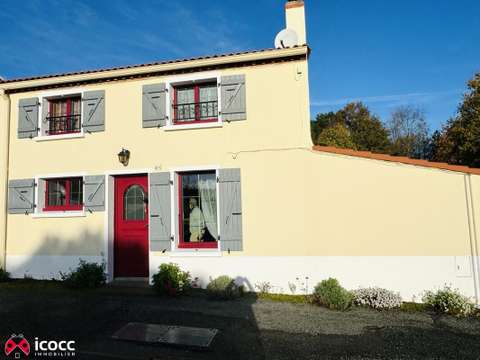 Vente maison 7 pièces Château-Guibert 85