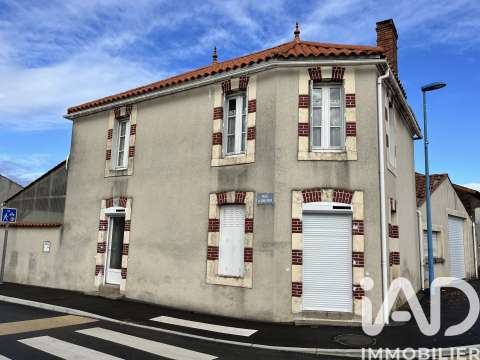 Vente maison 5 pièces Château-Guibert 85