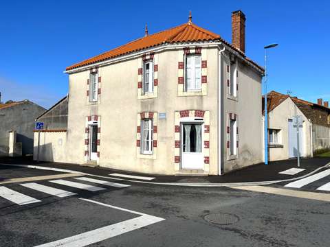 Vente maison 6 pièces Château-Guibert 85