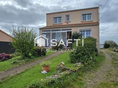 Vente maison 6 pièces Château-Guibert 85