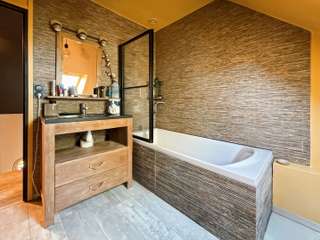 Vente maison 9 pièces