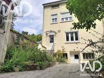 Maison 6 pièces 113 m² · à Château-Renard · 113 m² · 124 000 €