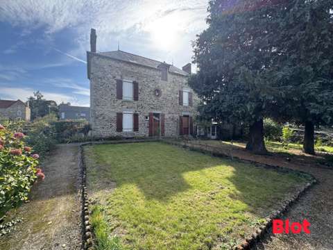 Vente maison 7 pièces Châteaubourg 35
