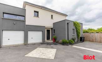 Photo Vente maison Châteaubourg