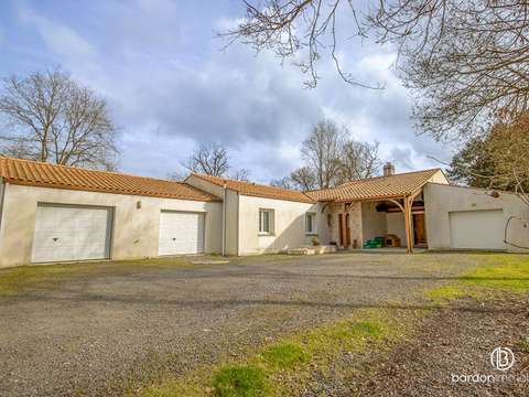 Vente maison 7 pièces Châteauneuf 85