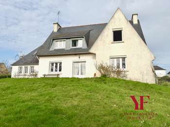 Vente maison 8 pièces Châteauneuf-du-Faou 29