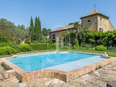 Vente maison 9 pièces Châteauneuf-du-Pape 84