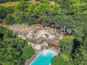 Vente maison 15 pièces Châteauneuf-du-Pape 84