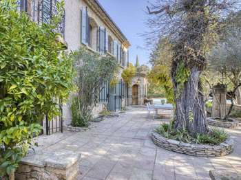 Vente maison 15 pièces Châteauneuf-du-Pape 84