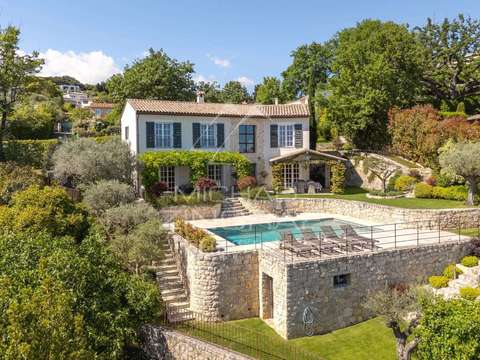 Vente maison 7 pièces Châteauneuf-Grasse 06