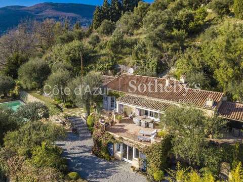 Vente maison 6 pièces Châteauneuf-Grasse 06