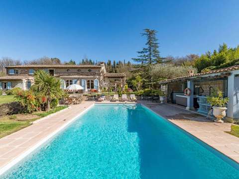 Vente maison 11 pièces Châteauneuf-Grasse 06