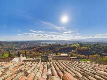 Vente maison 5 pièces Châteauneuf-Grasse 06