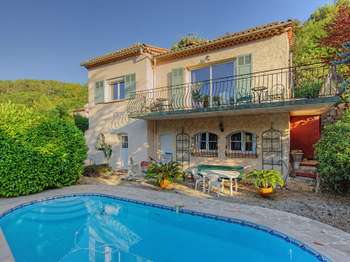 Vente maison 5 pièces Châteauneuf-Grasse 06