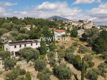 Vente maison 5 pièces Châteauneuf-Grasse 06