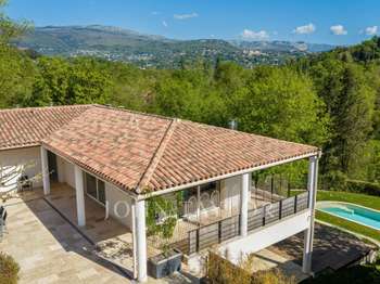Vente maison 6 pièces Châteauneuf-Grasse 06